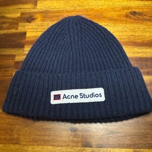 Acne Studios “Pansy N Face” beanie